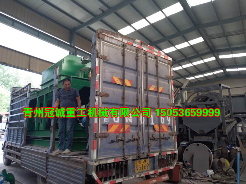 沙金設備現(xiàn)場