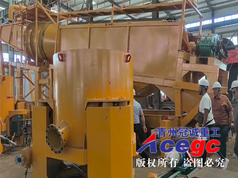 國(guó)外客戶實(shí)地考察沙金設(shè)備出口